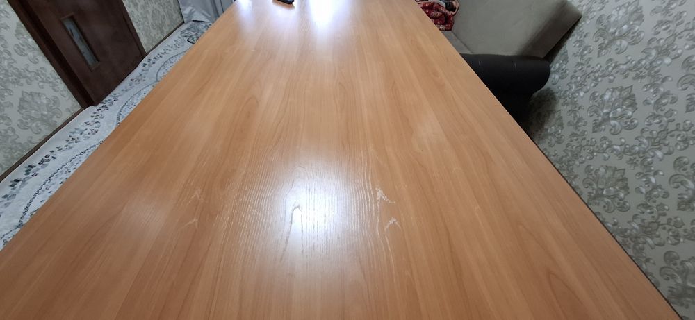 Продаётся стол хорошем состоянии