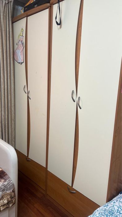 Продам шкафы в отличном состоянии