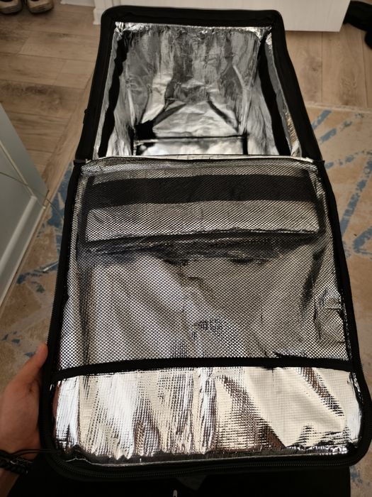 Продаеться ТЕРМОКОРОБ Wolt