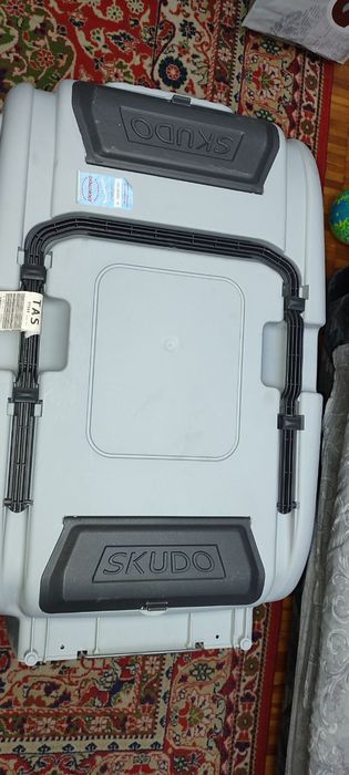 Продаётся переноска для собак