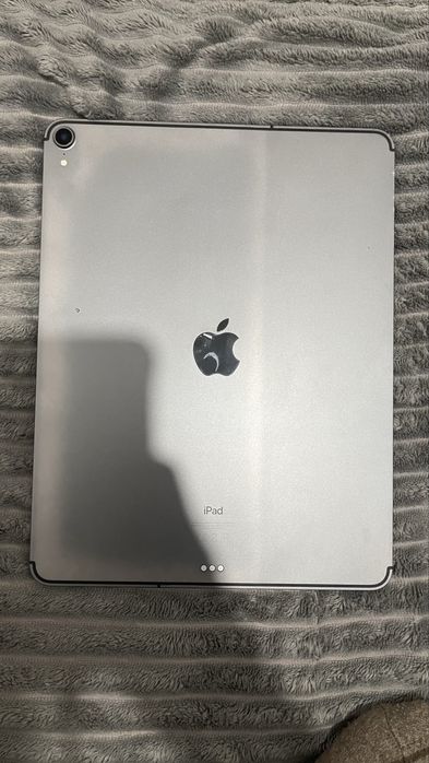 Ipad pro 12.9 256gb 3-поколение