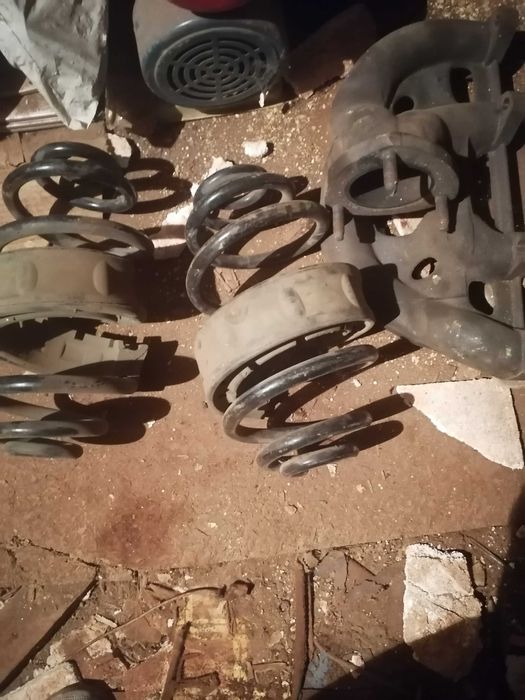 Продам запчасти Фольксваген Б5