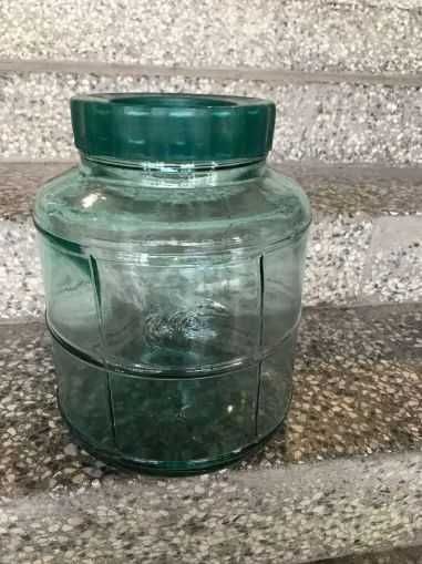 Стъклена дамаджана 10 литра с винт с широко гърло 6 броя по 10 лева