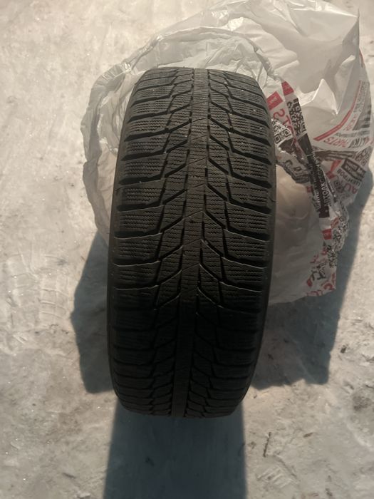 Продам резину на шевроле круз