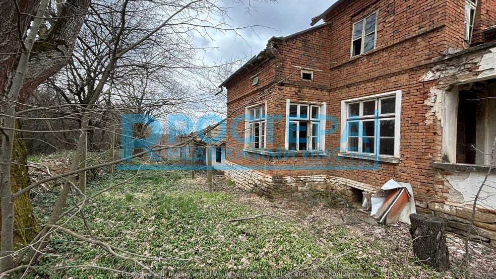 Тухлена Къща  -  с. Китино