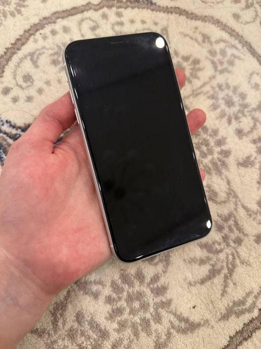 Продаётся Iphone XR отличном состоянии почти идельном айфон ayfon
