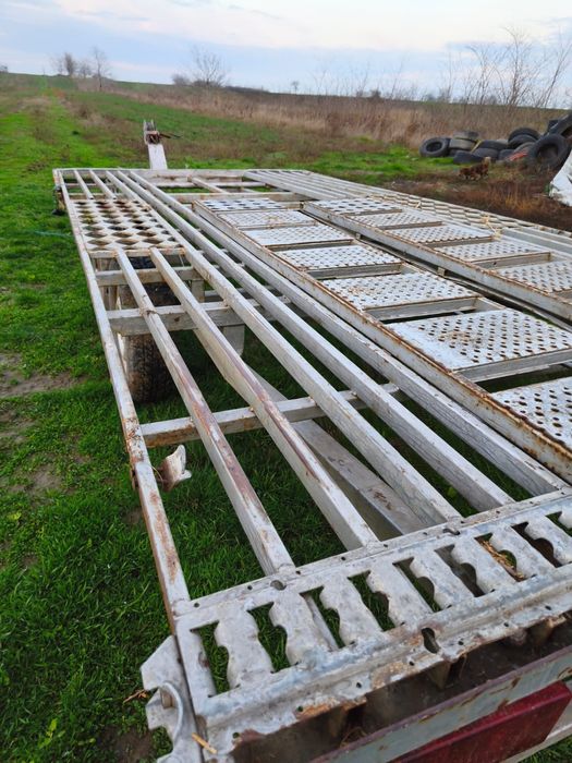 Platformă auto fără acte