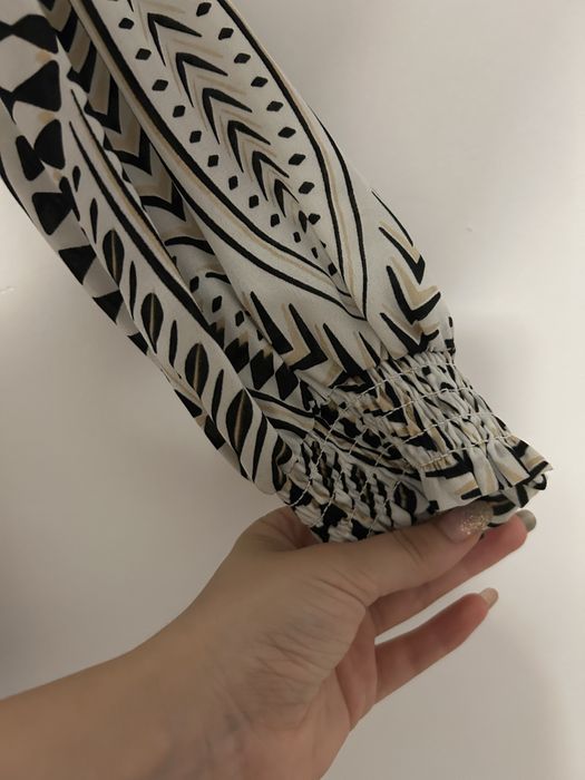 Bluza eleganta cu model