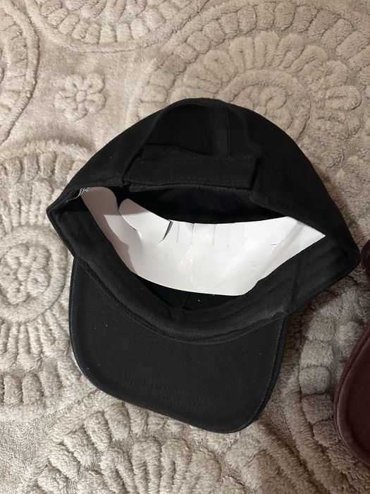 Sapca Pr*ada Mil*ano