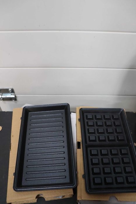 Сандвич тостер Philips серия 5000, 3 комплекта плочи, 750W