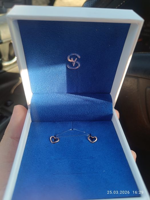 Продаю золото серёжки