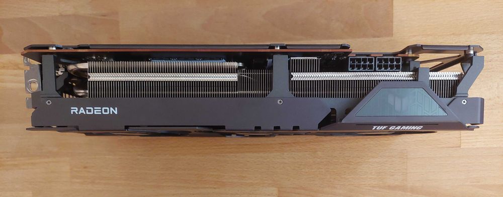 Продавам видео карта Asus TUF Gaming OC RX 6800 XT