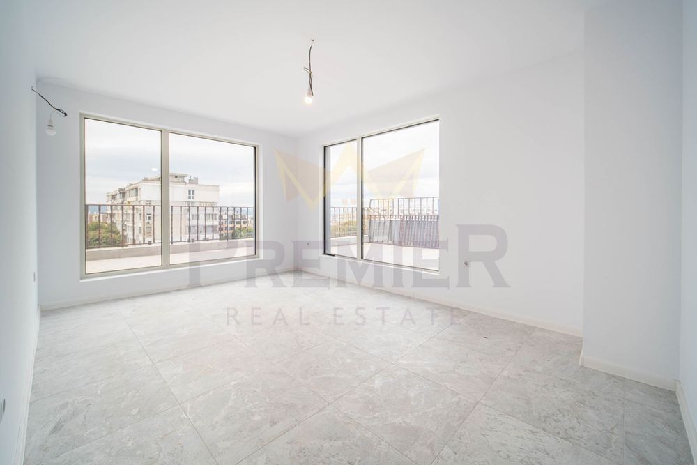 Продава се Тристаен апартамент в Варна, Лятно кино Тракия - 158 кв.м за 1456 €/кв.м - Снимка #3