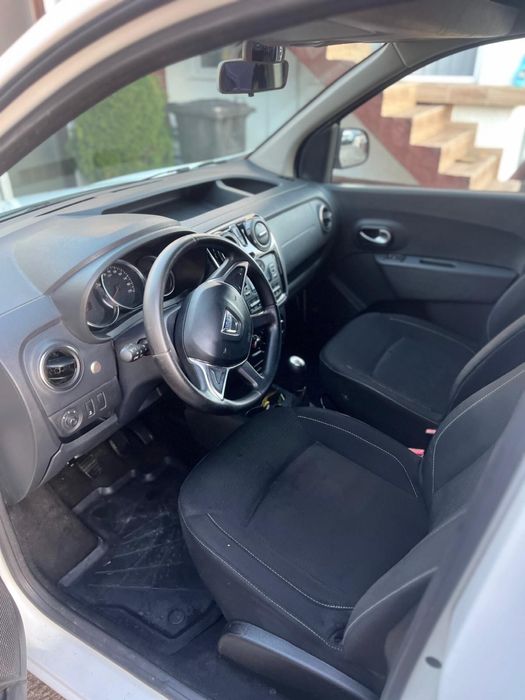 Dacia Docker Pret Fix, avariat, AVARIATE