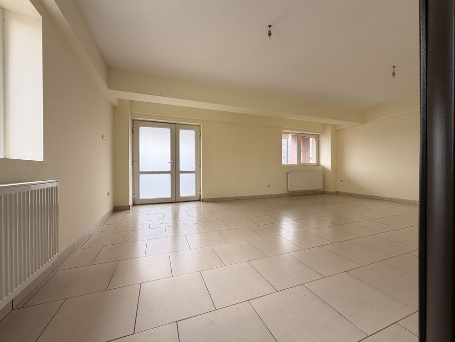Spatiu comercial/ garsoniera