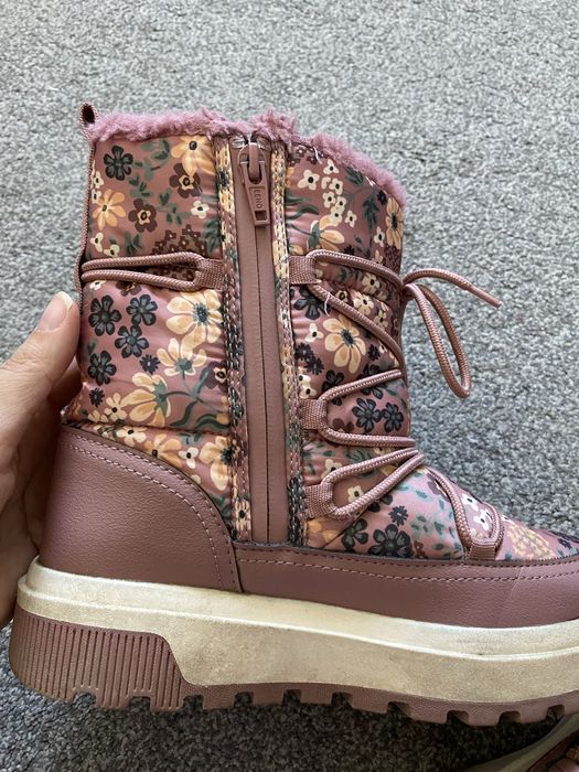 Ghete impermeabile H&M, marimea 34, vatuite, inchidere fermoar