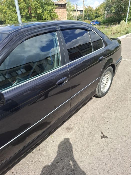 Продам автомобиль BMW