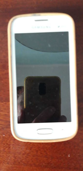 Сотовый тел" samsyng"  .