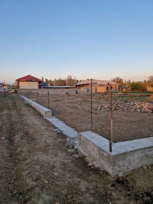 Ер сотилади 16 сотик, Нуравшон шахар,  нархи бир сотики