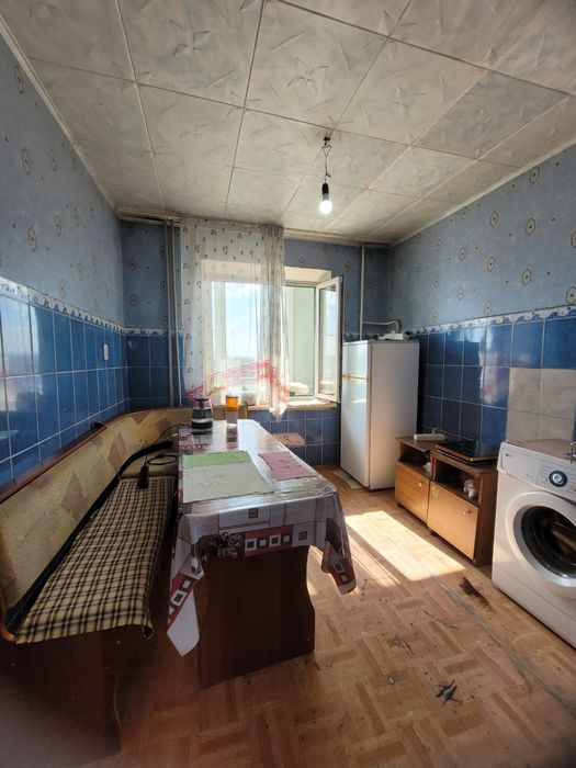 Продается 3 комн.квартира район 905 стройка