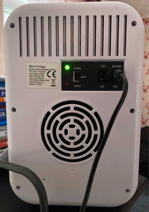 мини холодильник для косметики