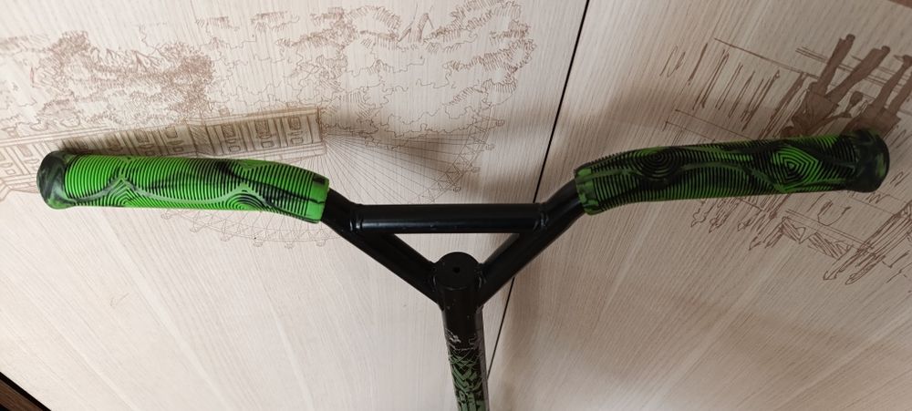 Продам самокат..