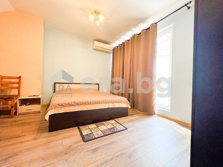 Продава се Четиристаен апартамент в Варна, Лятно кино Тракия - 151 кв.м за 2179 €/кв.м - Снимка #5