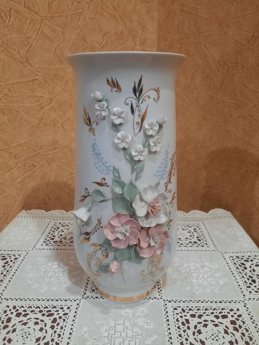 Красивая, винтажная, фарфоровая ваза Кисловодский ФЗ,  ручная работа,