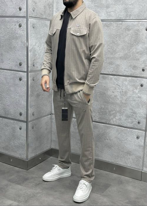 Trening Armani - Cappuccino Premium, Eleganță și Confort