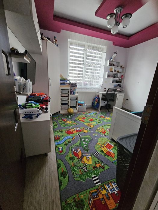 Vând apartament 2 camere,Turnisor