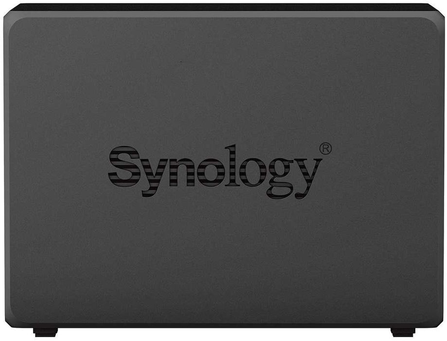 }Сетевое хранилище NAS Synology DS723+