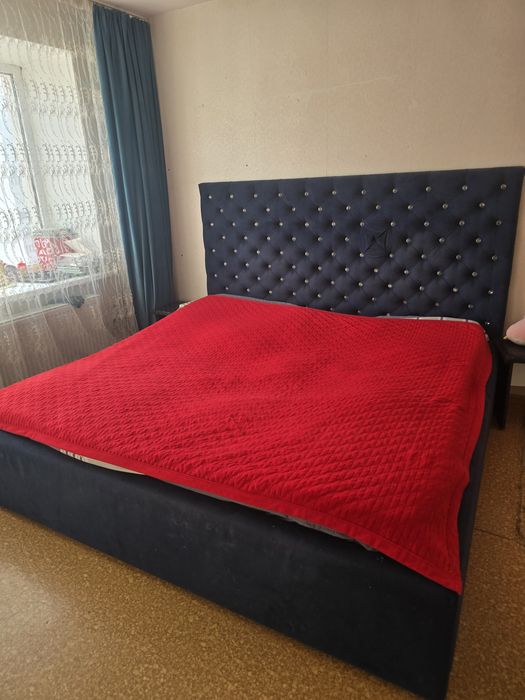 Кровать  двухспальная
