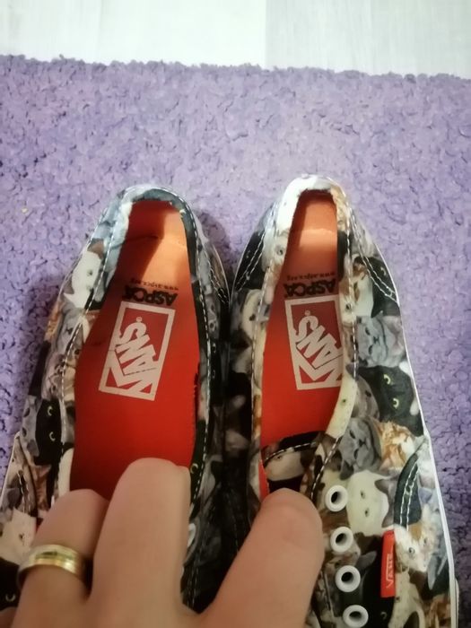 Tenesi Vans originali pentru copii mărime 33