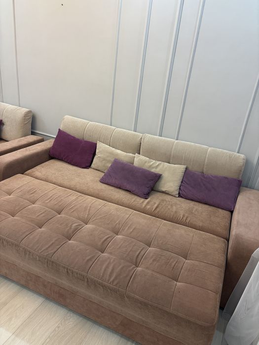 Диван раскладной Б/У