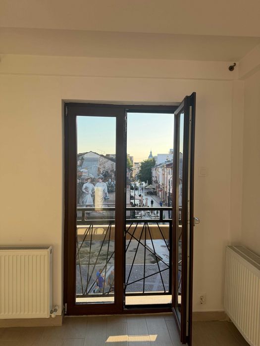 Spațiu comercial ~85 mp | Piața Frații Buzești | Centrul Vechi