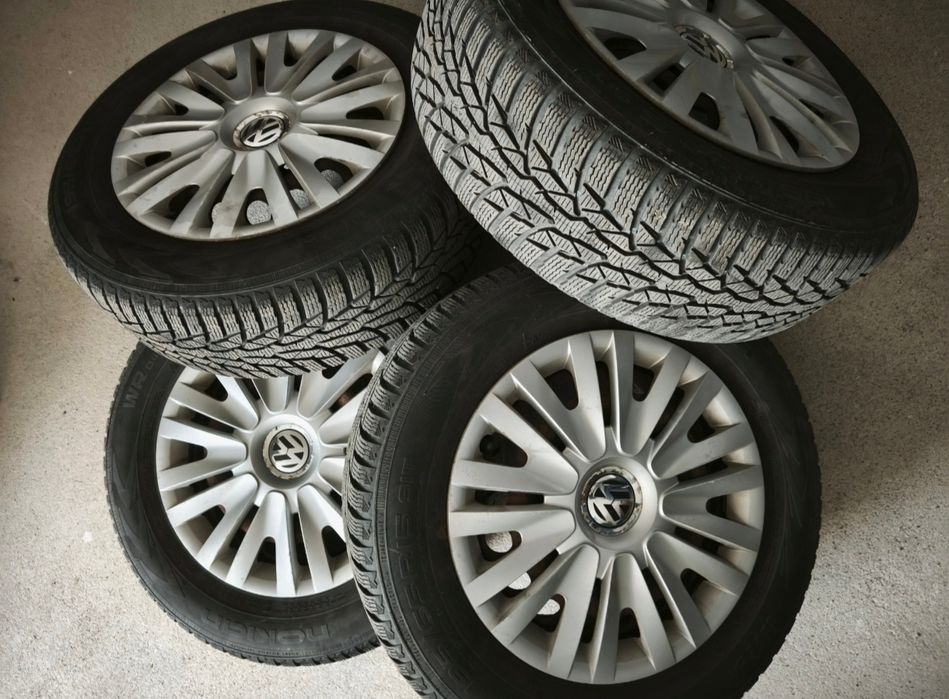 VW Golf Confortline 1.2 TSI + Set roti de iarna cu jante