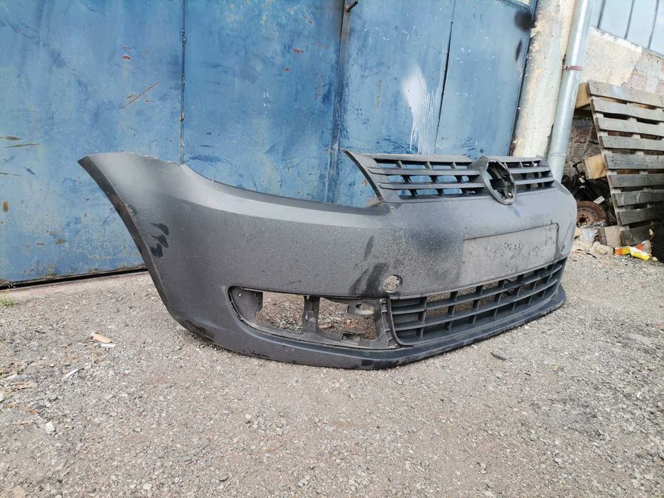 Предна броня за Фолксваген Кади предна броня Volkswagen Cady 2010-2015