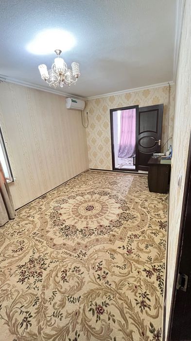 Kvartira qizlarga 1 ta qiz kerak 1 mlndan