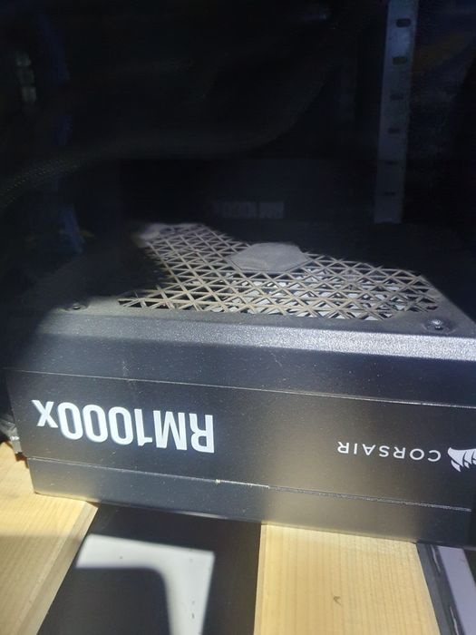 Vând componente de calculator