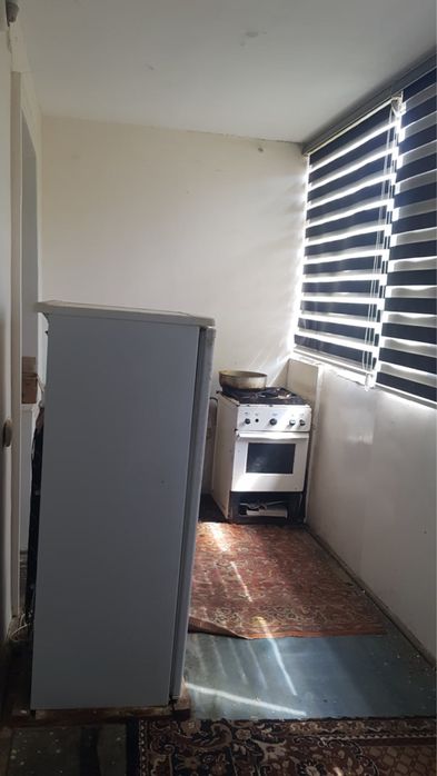 Sotiladi dom 4 mikrarayon3 xona4 qavat Narxi 380mln hokimyad ro’parasi