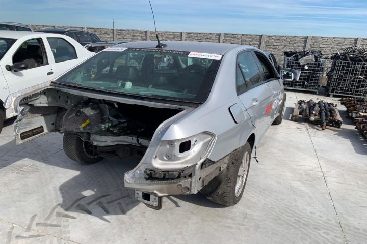 Rezervor vacuum A6510700468 Mercedes-Benz E-Class W212