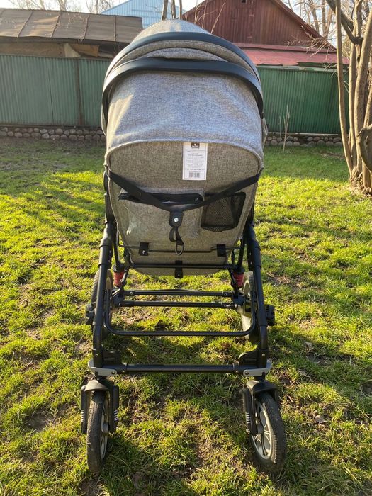 Детская коляска