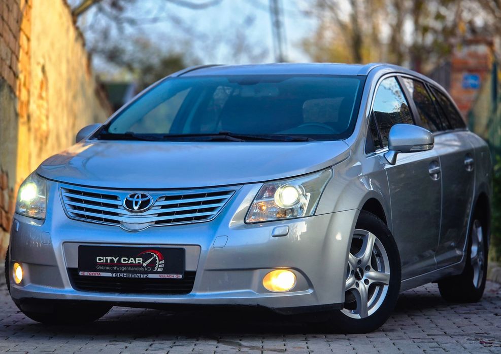 Toyota Avensis 2009 2,0 diesel 126cp Euro5 distributie pe lant