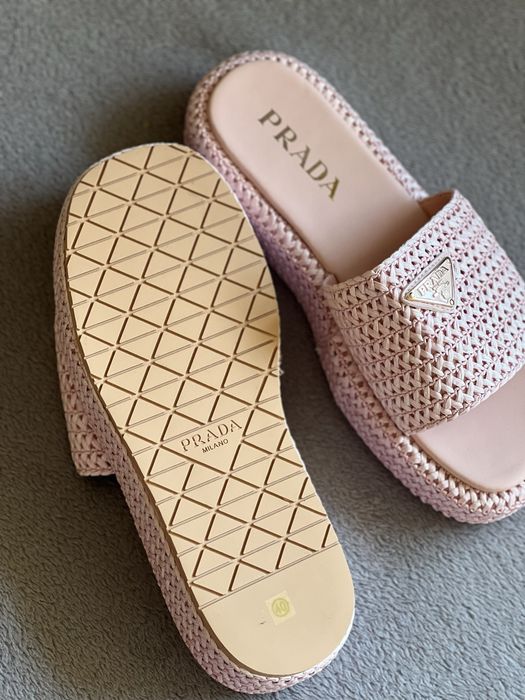 Prada Дамски чехли розови