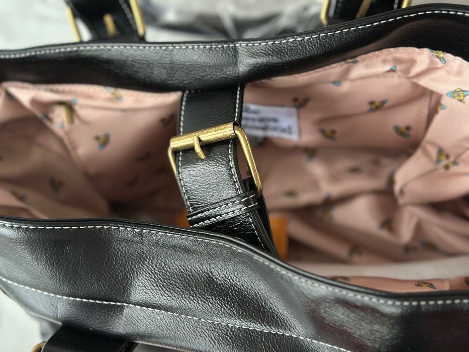 Geanta Vivienne Westwood de mana full Black