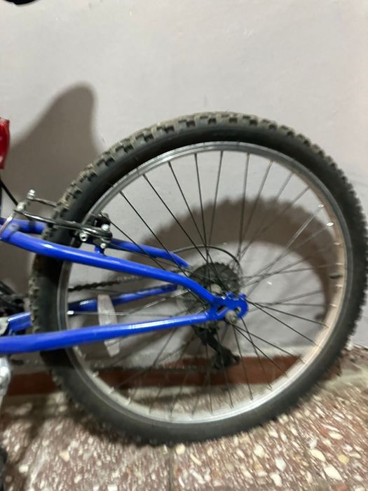 Bicicleta MTB full suspension