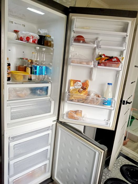 Продам холодильник! Самсунг