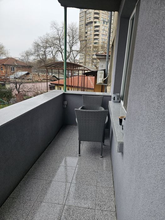 Дава се под наем Етаж от къща в Пловдив, Съдийски - 100 кв.м за 747.66 € - Снимка #10