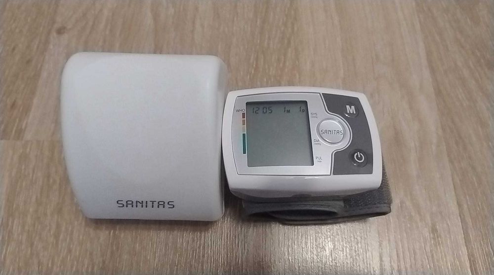 Tensiometru de încheietură Sanitas SBM 03