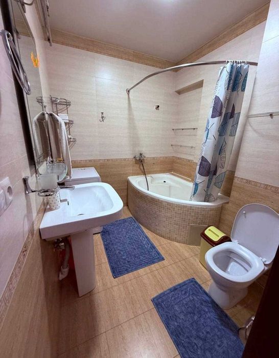 3-х комнатная квартира на Ойбеке рядом с рынком ID: 5363